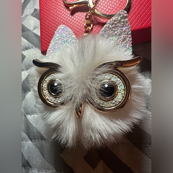 Plush Owl Fur Keychain bag charm - Picture 9 of 9